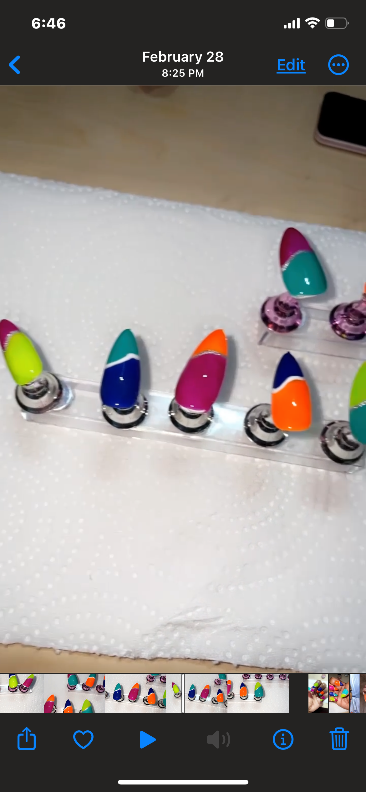 Neon Swirl Gel Press On